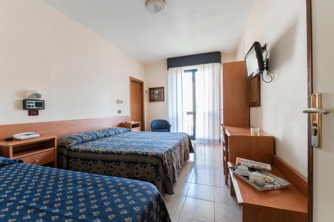 Hotel Rinascente Chianciano Terme Exterior photo